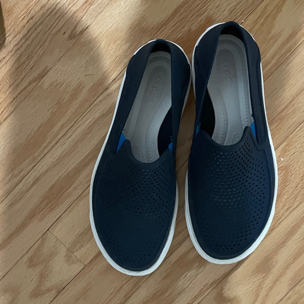boys waterproof slip on crocs